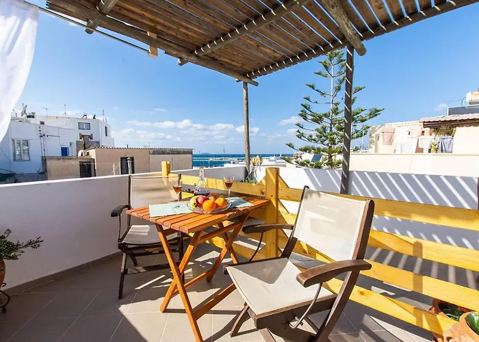 Aparthotel Naxian 3*